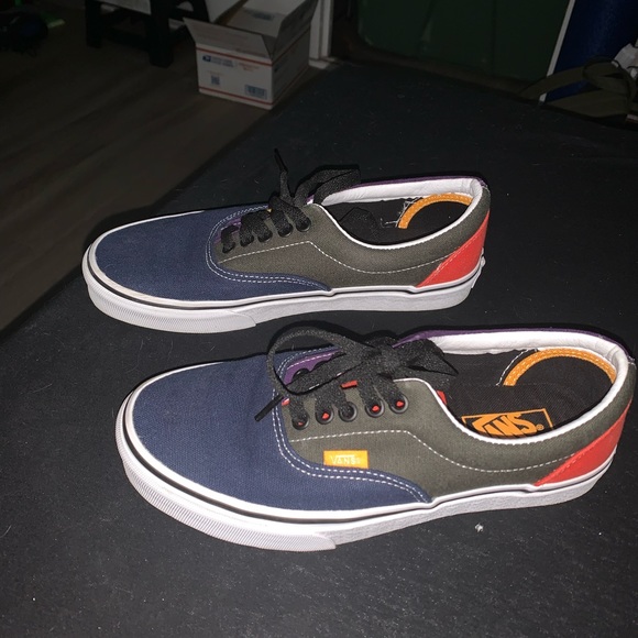 Vans Old Skool Low Top Color Block Shoes - Picture 2 of 6